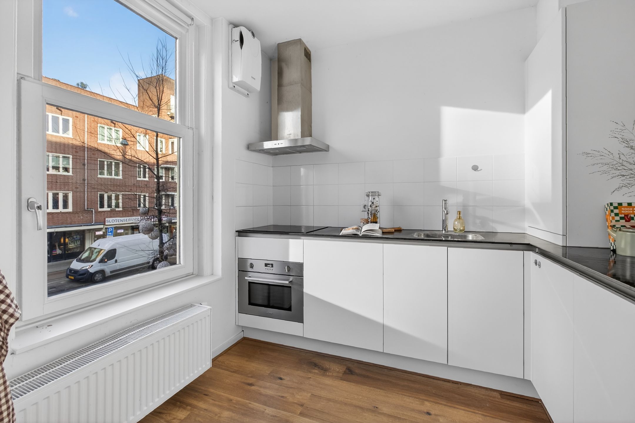 Photo 15 of Heemstedestraat 15-1