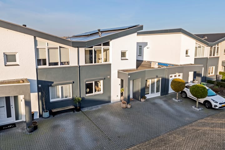 Foto 7 van P. Oosterleestraat 6