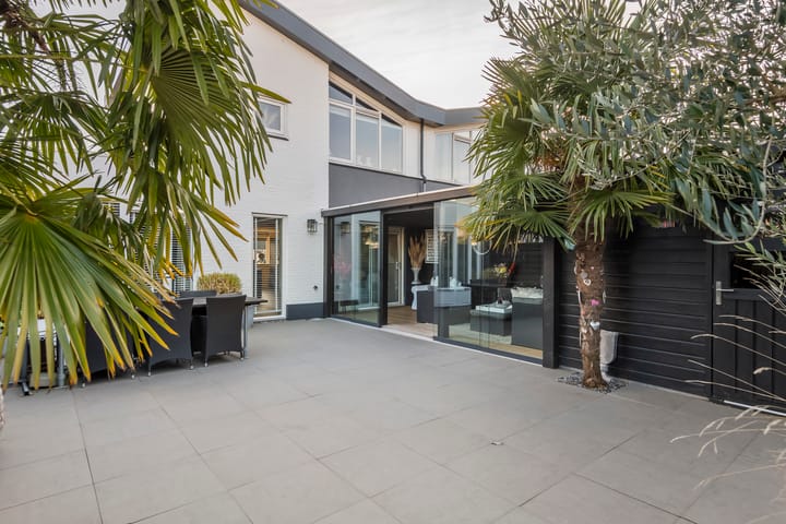 Foto 13 van P. Oosterleestraat 6