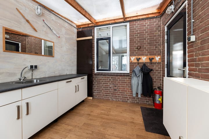 Foto 23 van Spoorlaan 39