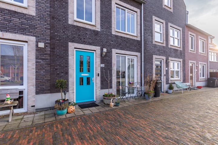 Foto 12 van Marie Curielaan 134