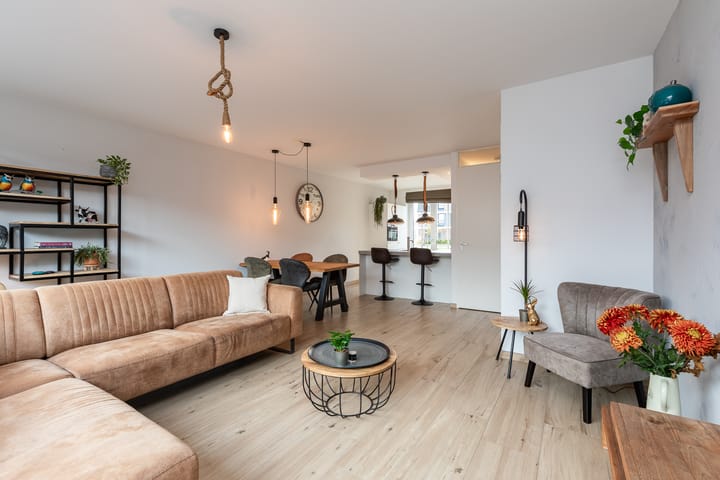 Foto 17 van Marie Curielaan 134