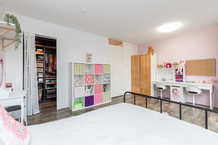 Foto 44 van Marie Curielaan 134