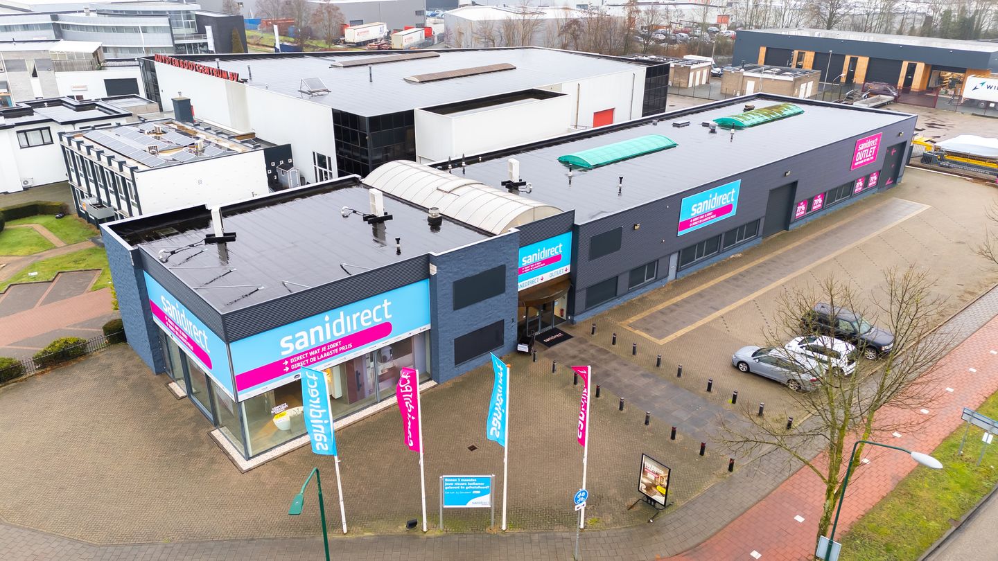 Bekijk foto 2 van Bevrijdingsweg 1