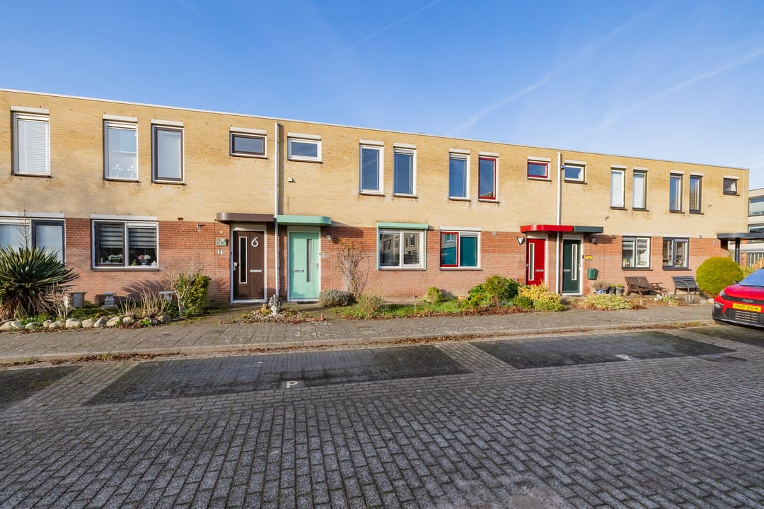 Photo 26 of Stokroos 8