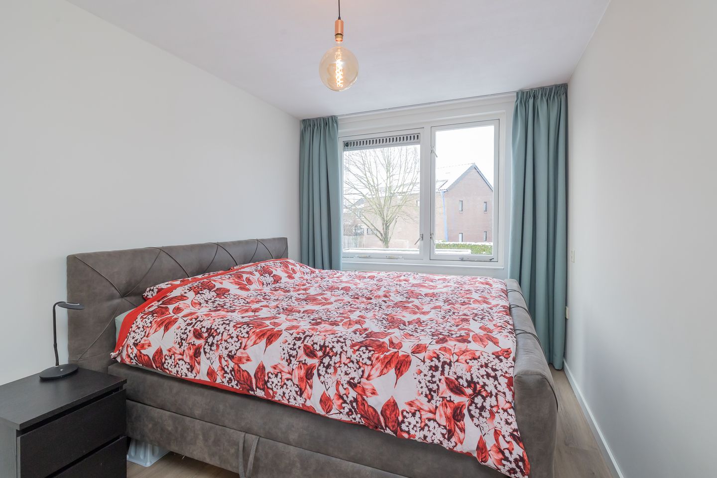 Photo 19 of Stokroos 8