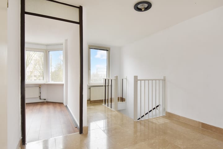 Foto 24 van Margaretha van Hennebergweg 25-B