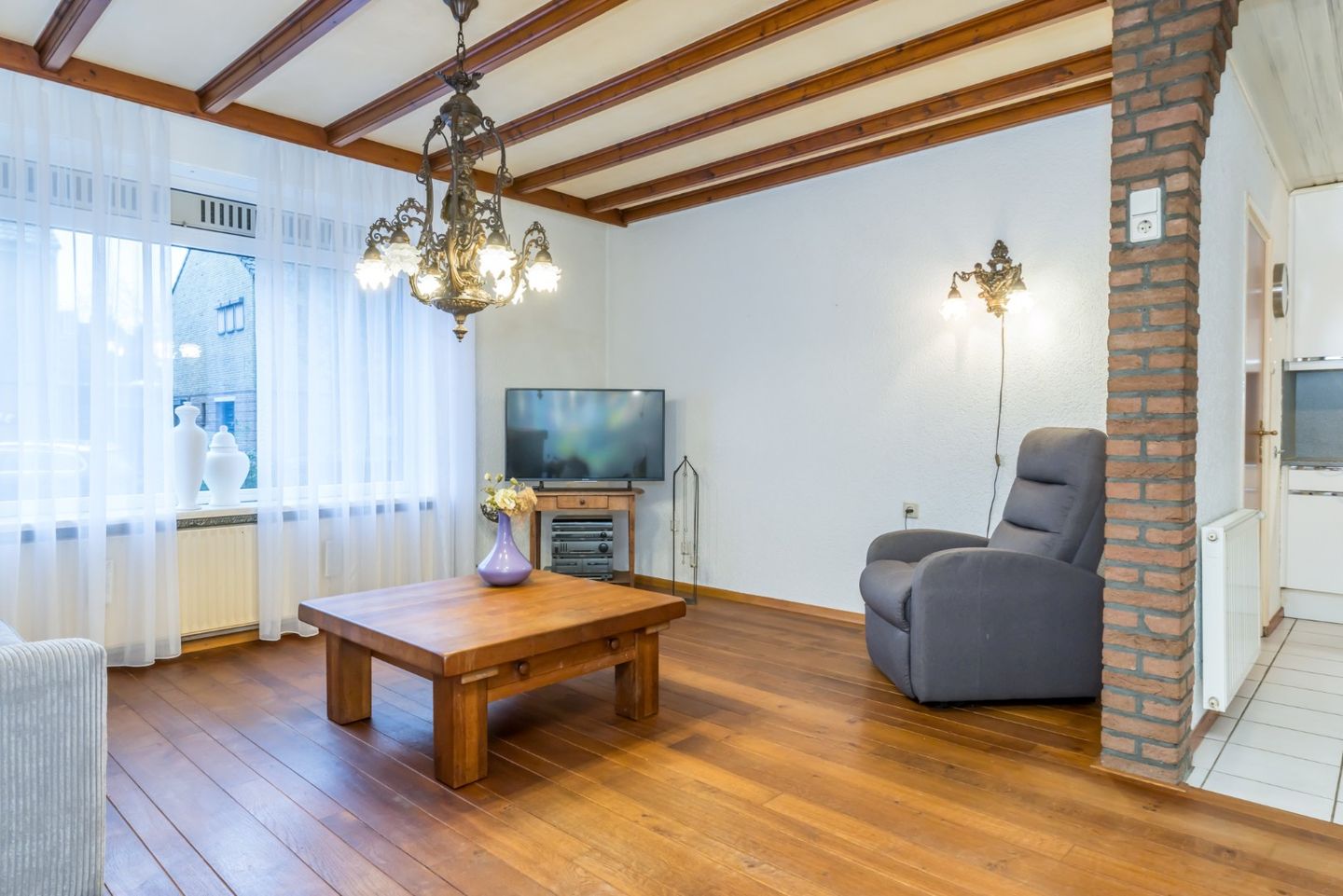 Photo 10 of Pastoor Bernegaustraat 11