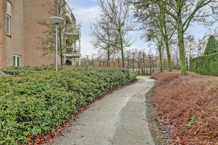 Foto 39 van Meanderlaan 122