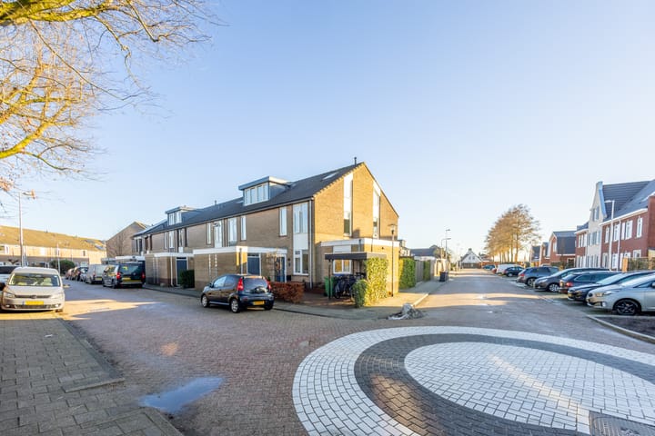 Foto 44 van J.A. van Vurenstraat 4