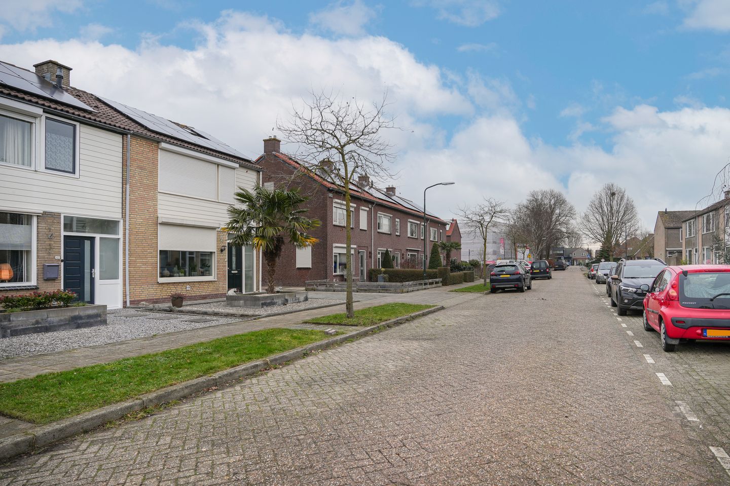 Foto 29 van Azaleastraat 12