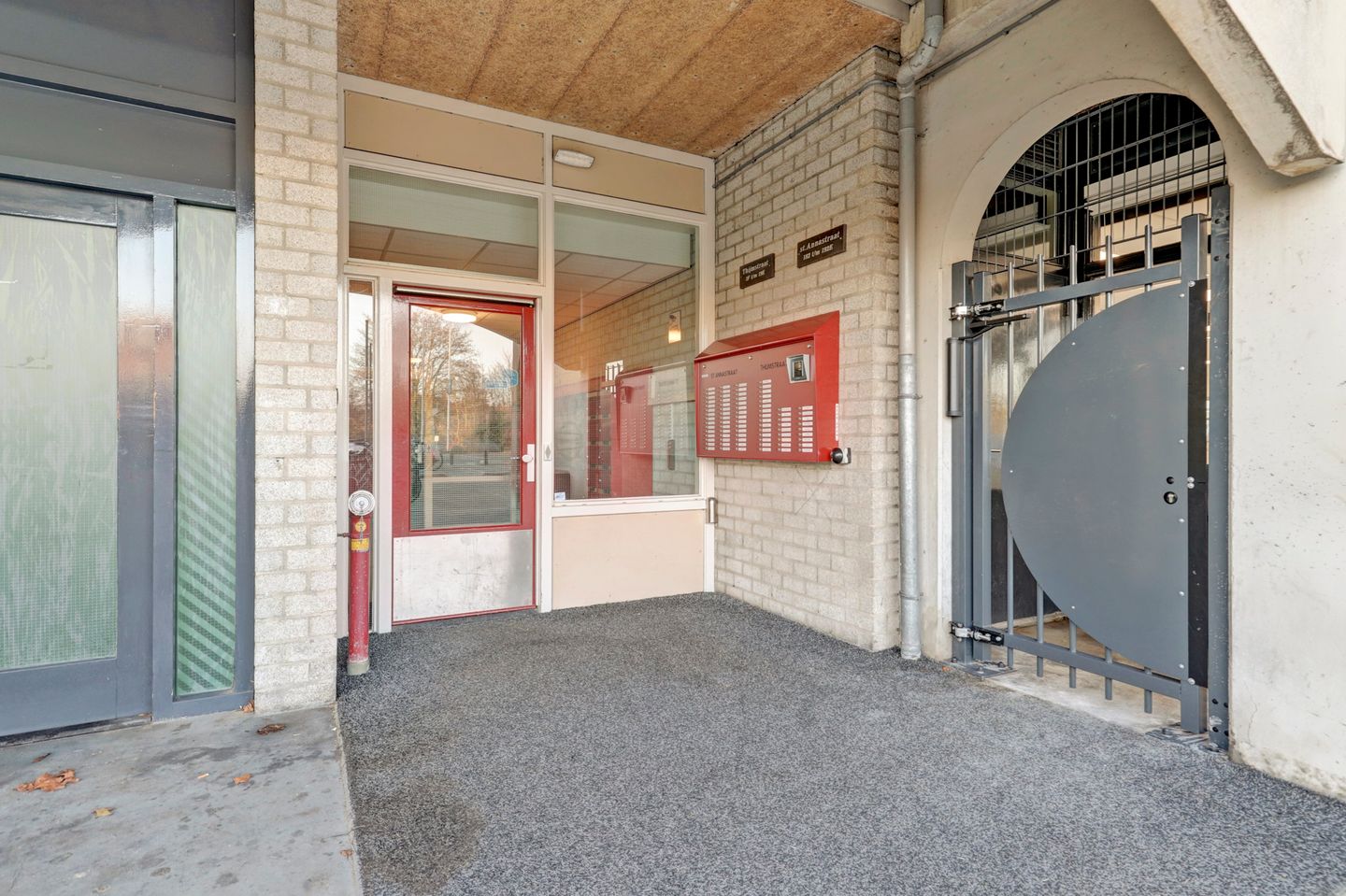 Photo 5 of St. Annastraat 190-B