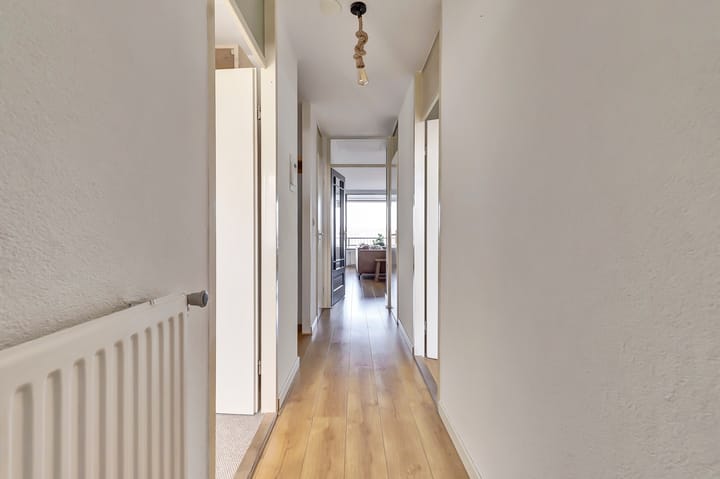 Photo 10 of St. Annastraat 190-B