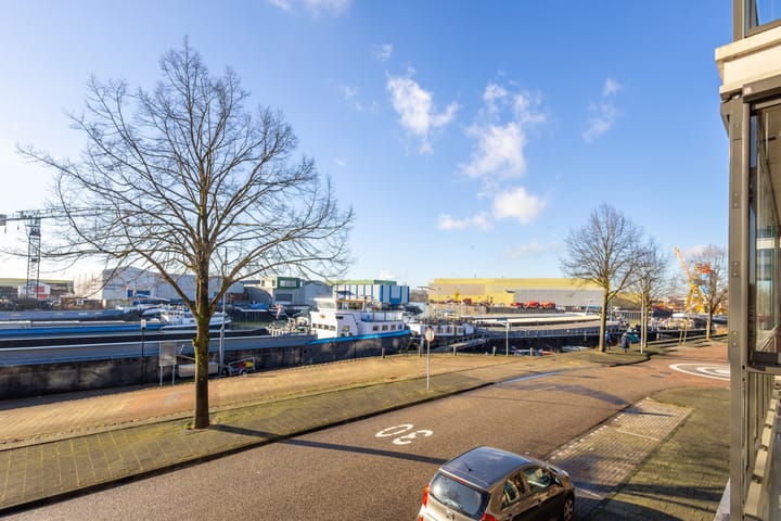 Photo 8 of Havenstraat 38-F