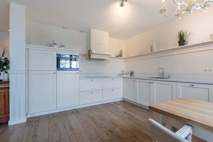 Photo 10 of Havenstraat 38-F