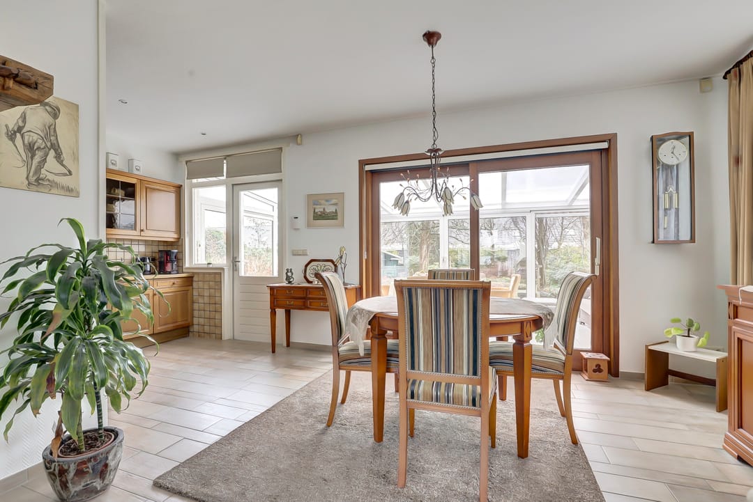 Photo 11 of Ooststraat 20