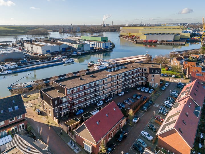 Photo 20 of Havenstraat 38-F