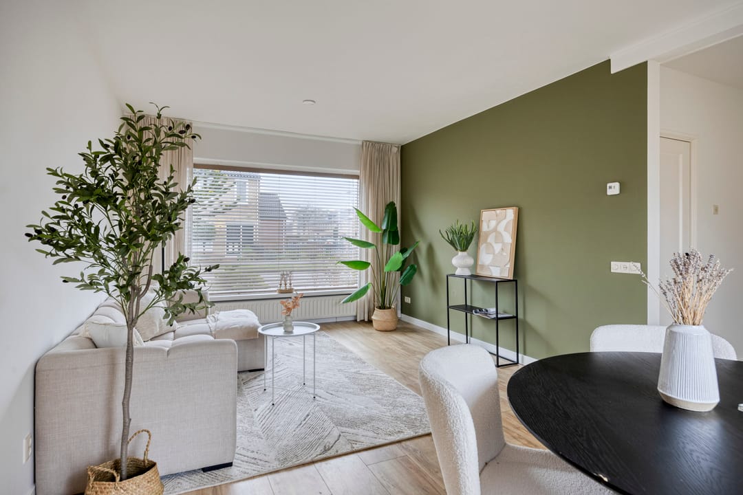 Foto 2 van Koningin Julianalaan 11