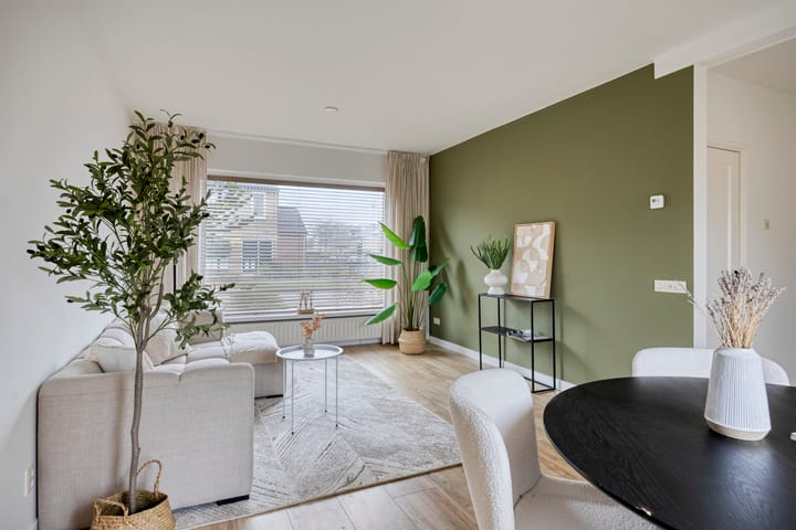 Foto 2 van Koningin Julianalaan 11