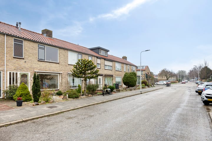 Foto 32 van Koningin Julianalaan 11