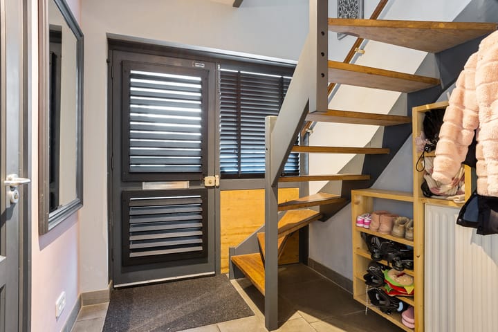 Photo 13 of Menuetstraat 18