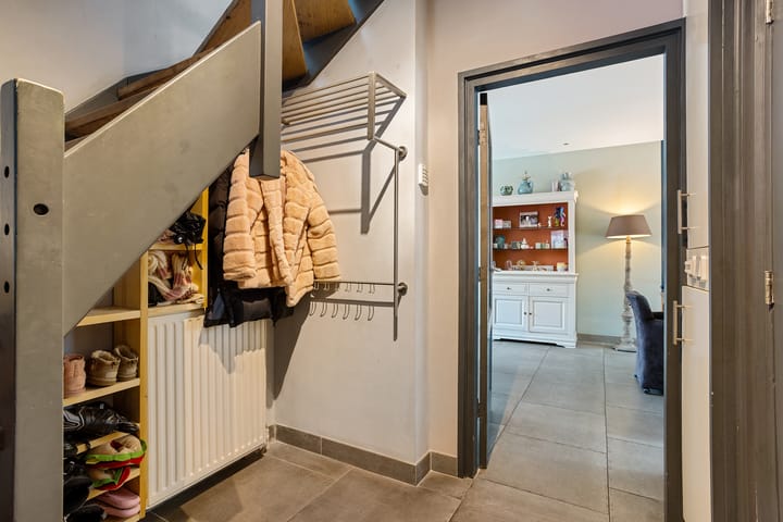 Photo 14 of Menuetstraat 18