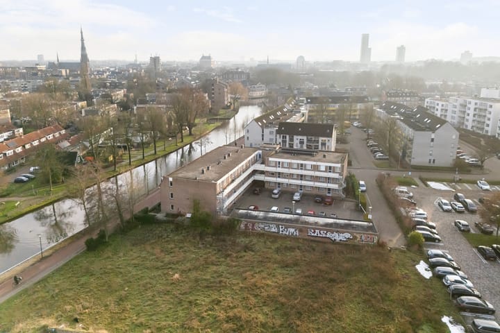 Photo 35 of Dekamastraat 48