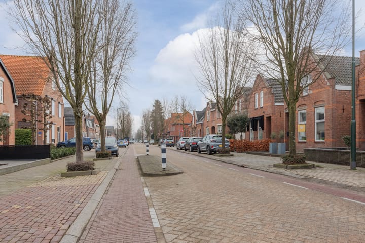 Foto 12 van Julianalaan 64