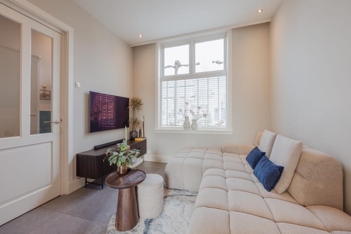 Foto 15 van Julianalaan 64