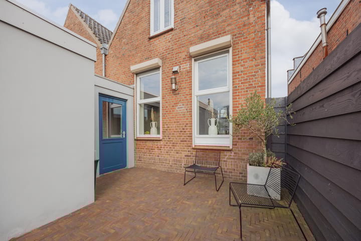 Foto 40 van Julianalaan 64