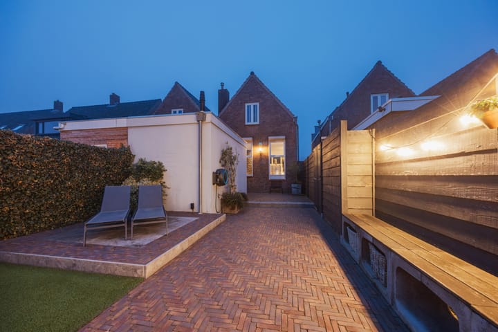 Foto 54 van Julianalaan 64