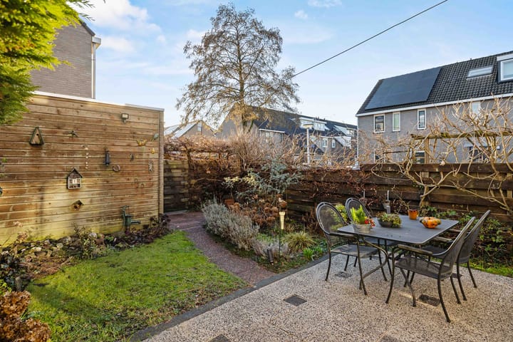 Foto 9 van Chirurgijn 40