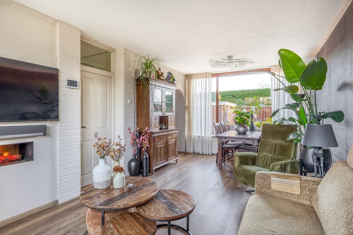 Foto 12 van Ds Th Rijckewaerdstraat 25