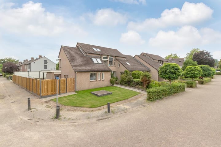 Foto 47 van Vendelstraat 13