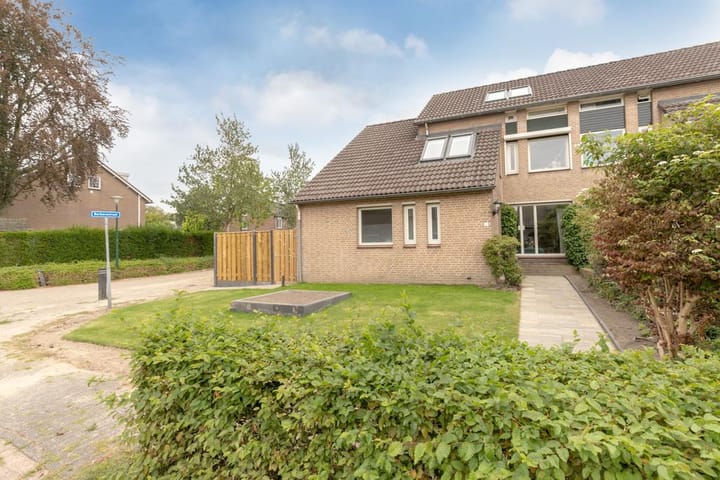 Foto 49 van Vendelstraat 13