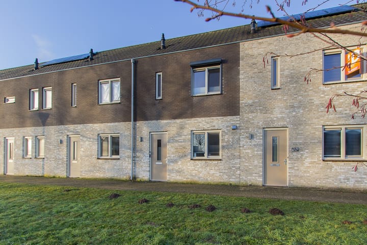 Photo 1 of Mgr. Bekkersstraat 60