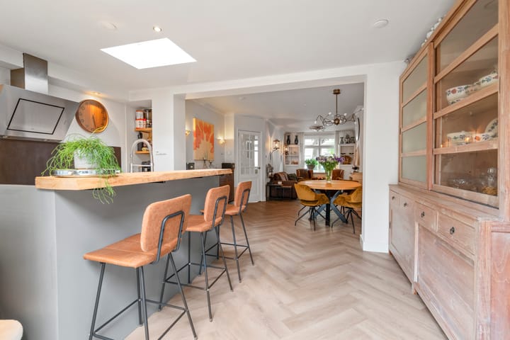 Foto 22 van Van 't Hoffstraat 43