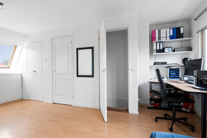 Foto 36 van Van 't Hoffstraat 43