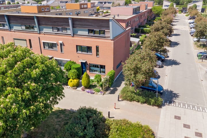 Foto 4 van Burgplantsoen 2