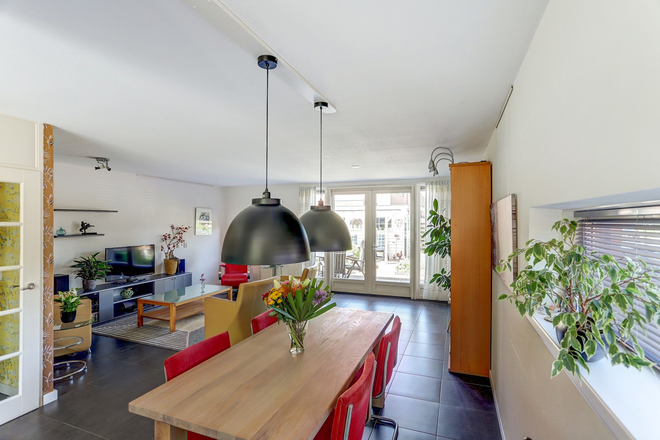 Foto 12 van Burgplantsoen 2