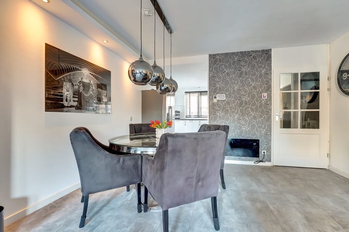 Foto 14 van Spica 16