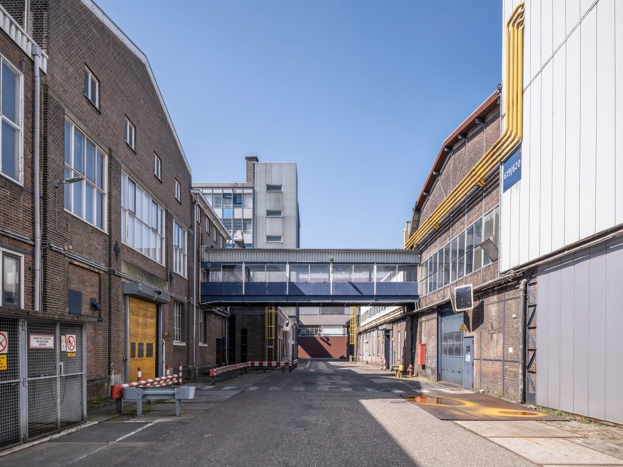 Bekijk foto 2 van Piekstraat 2