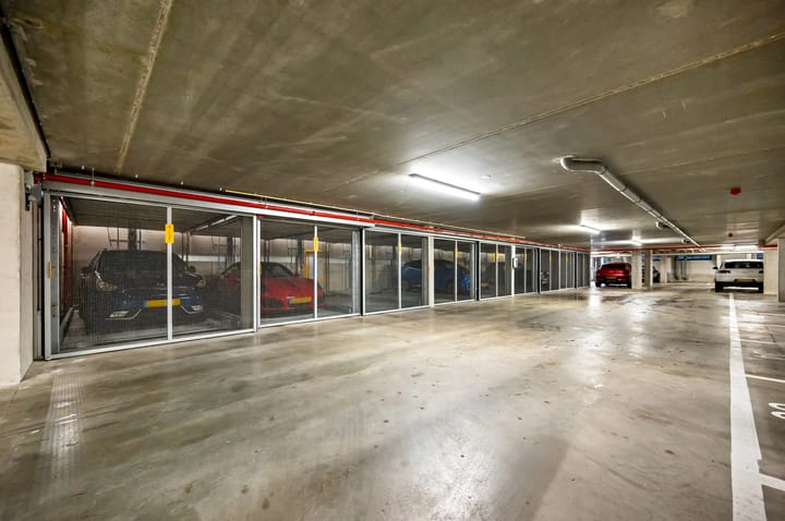 Foto 30 van Treilerdwarsweg 108