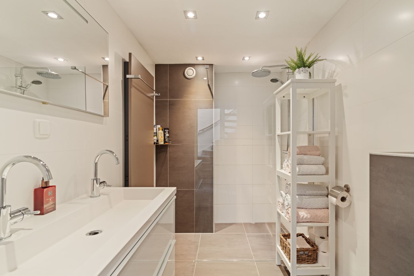 Photo 25 of Lijsterlaan 31