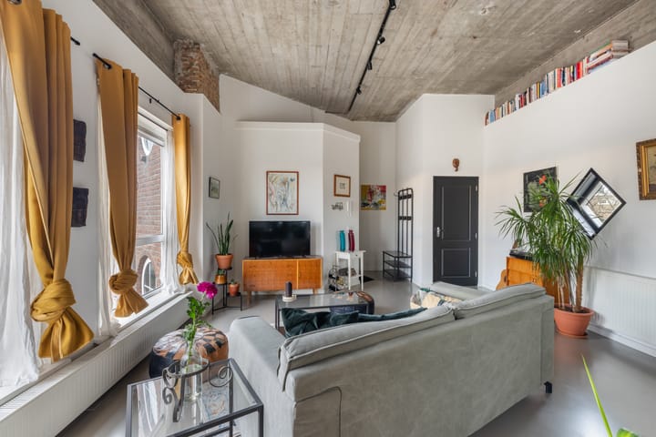 Foto 10 van Pleinweg 198-D