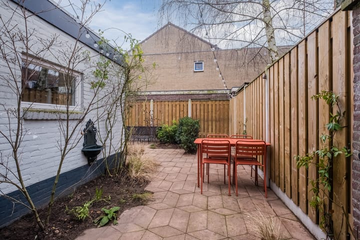 Foto 40 van St Rochusstraat 39