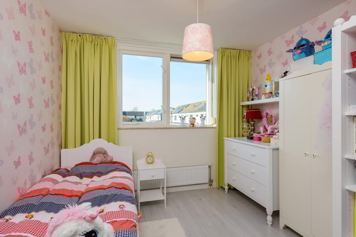 Photo 16 of Jacqueline van der Waalssingel 57