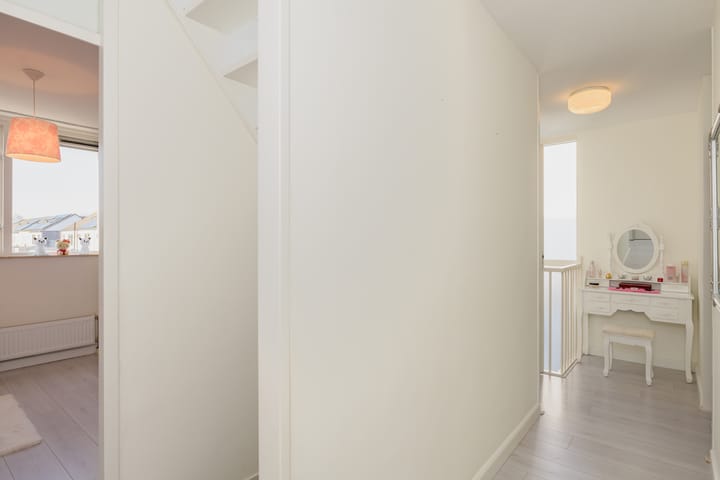 Photo 17 of Jacqueline van der Waalssingel 57