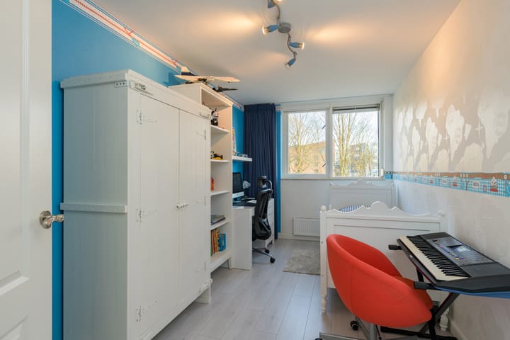 Photo 19 of Jacqueline van der Waalssingel 57