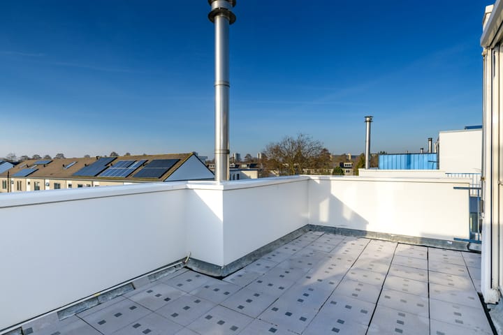 Photo 23 of Jacqueline van der Waalssingel 57